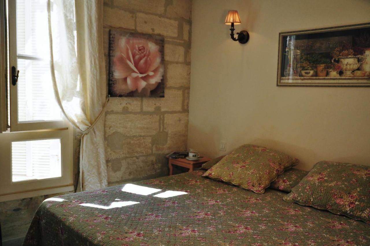 Du Palais Des Papes 3*